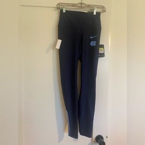 Nike UNC athletic leggings